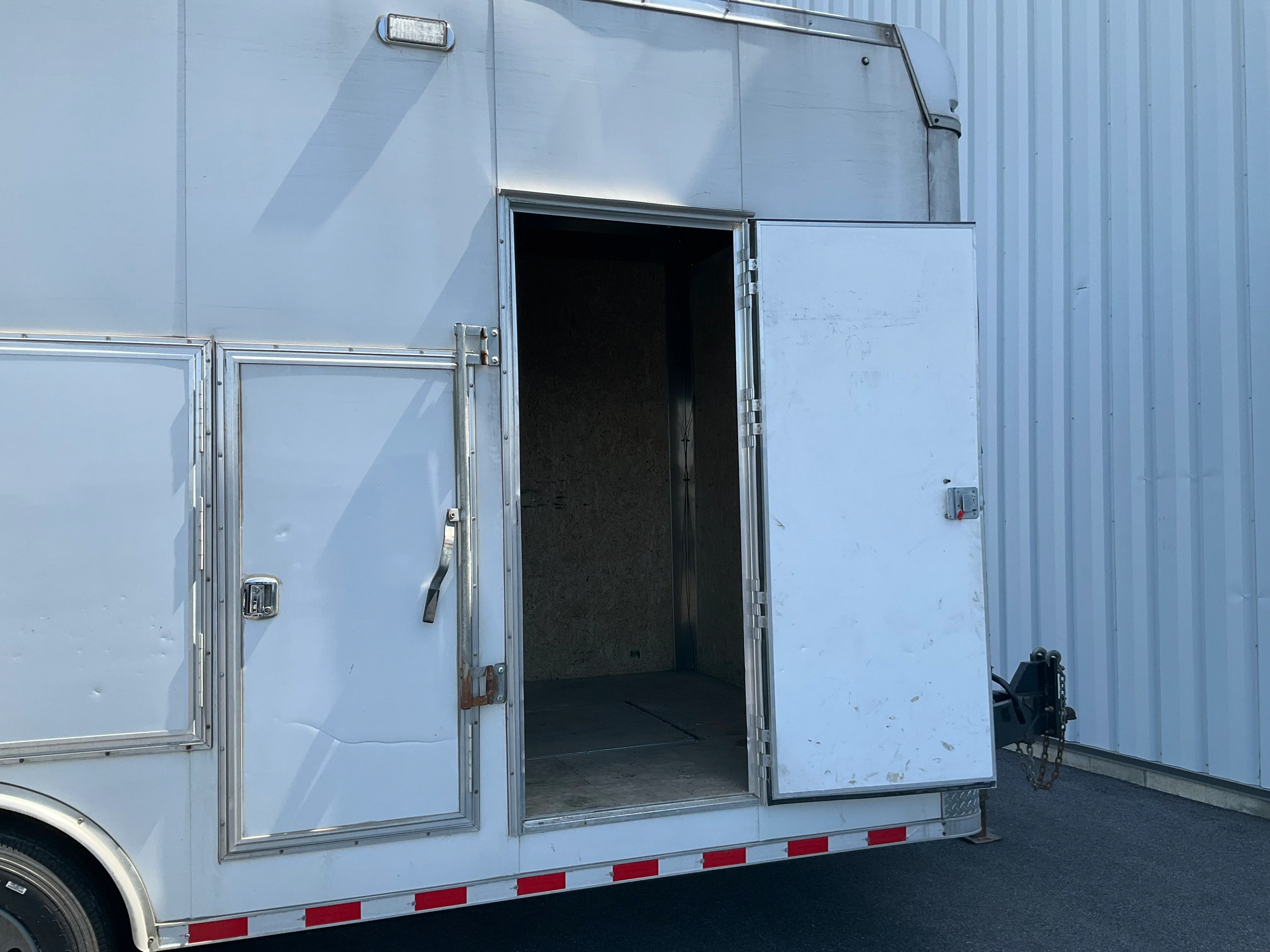 2016 Sure-Track 85X20 Contractor Pro (SKU-00953) - Image 4