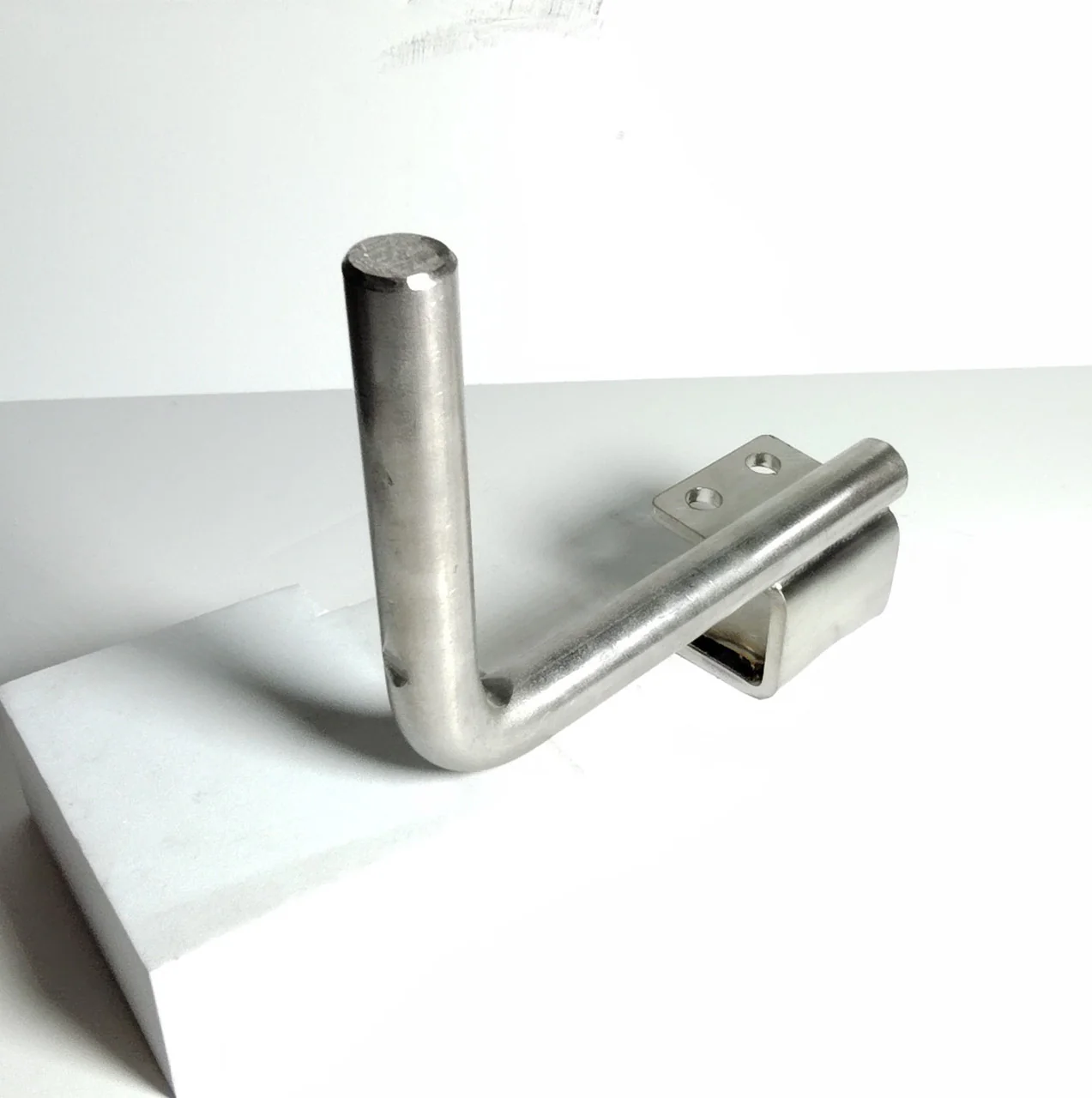 23-DPBM-'23 DODGE BUMPER MOUNT-PASSENGER SIDE