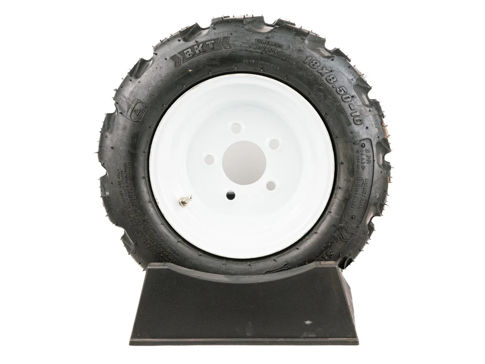 18" x 8.5", Heavy Duty Directional Tire - Image 3