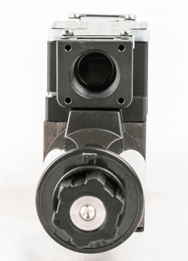 Nachi Solenoid Valve-SS-C6 - Image 3